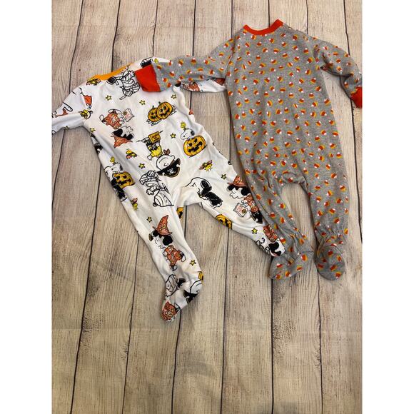 Halloween Bundle Infant Pajamas Snoopy Candy Corn Size 3-6 months - Picture 4 of 4